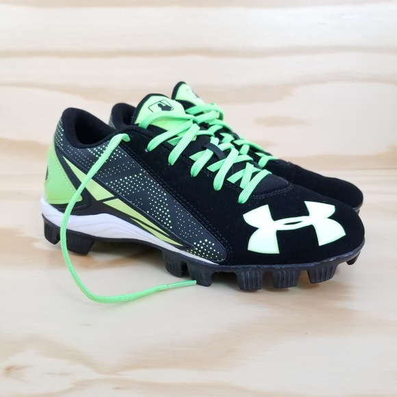 under armour kids softball cleats